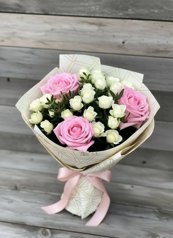 Букет цветов из: Розы в Арти