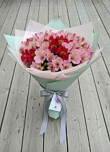Букет цветов из:  Альстромерии в Арти