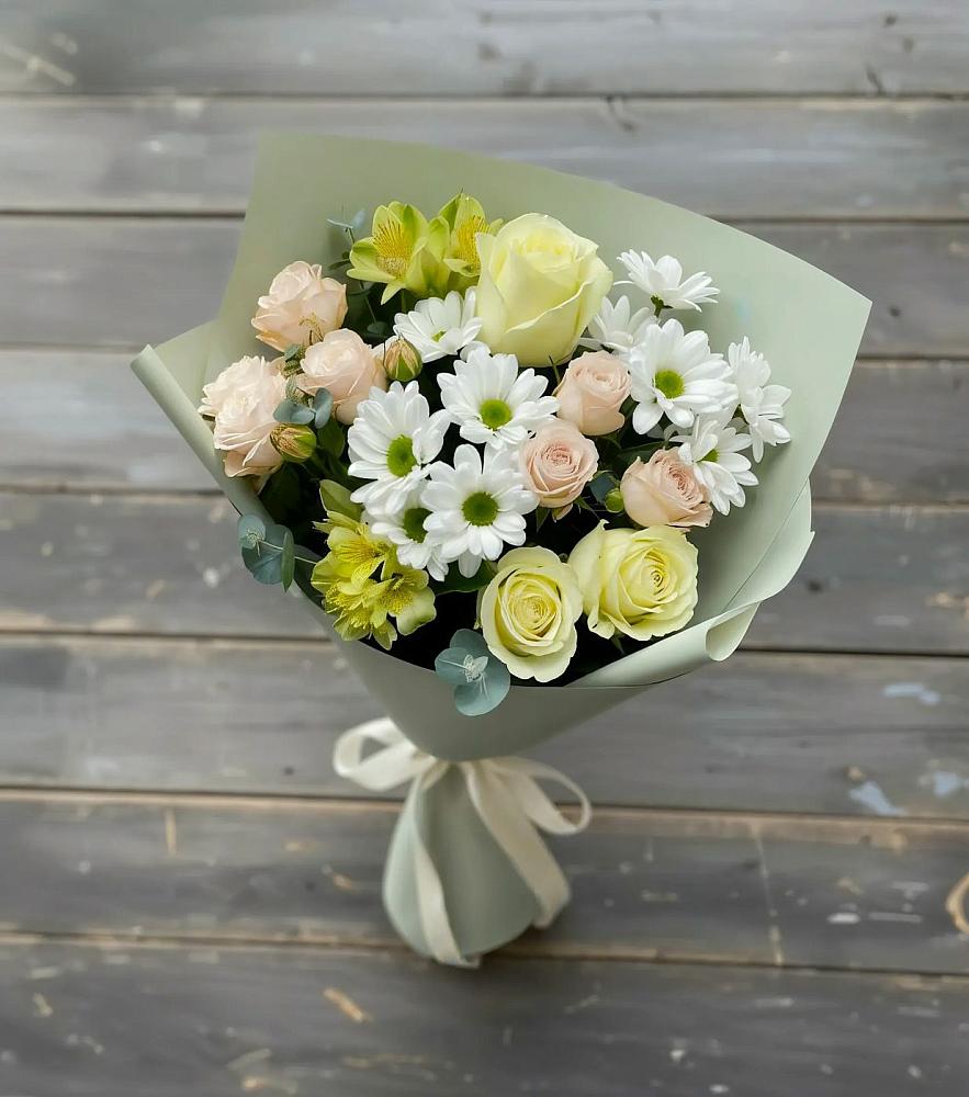 Букет цветов из: Альстромерии, Розы и Хризантемы в Арти