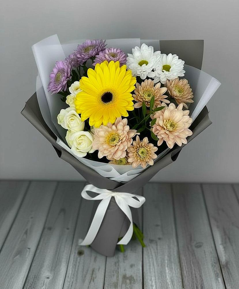 Букет цветов из: Розы, Герберы и Хризантемы в Арти