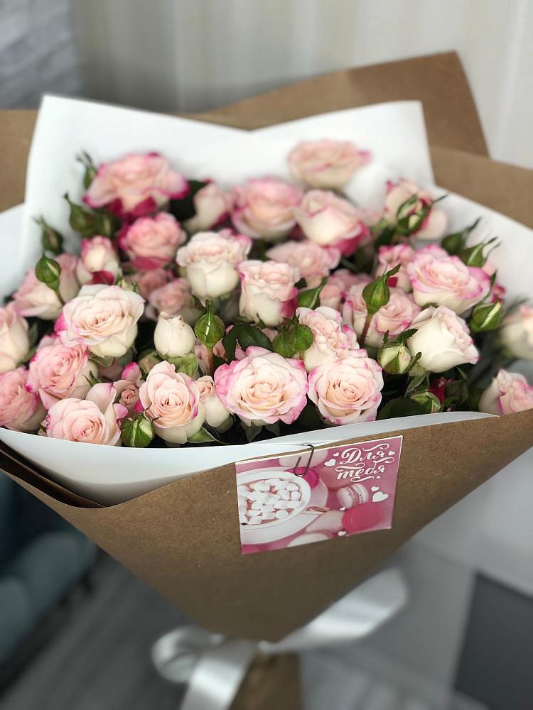 Букет цветов из: Розы в Арти