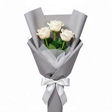 Букет 3 белые розы в Арти