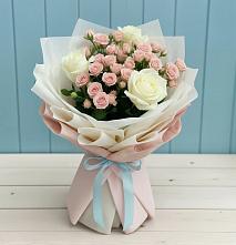 Букет цветов из:  Розы #REPLACE_PRED# Арти