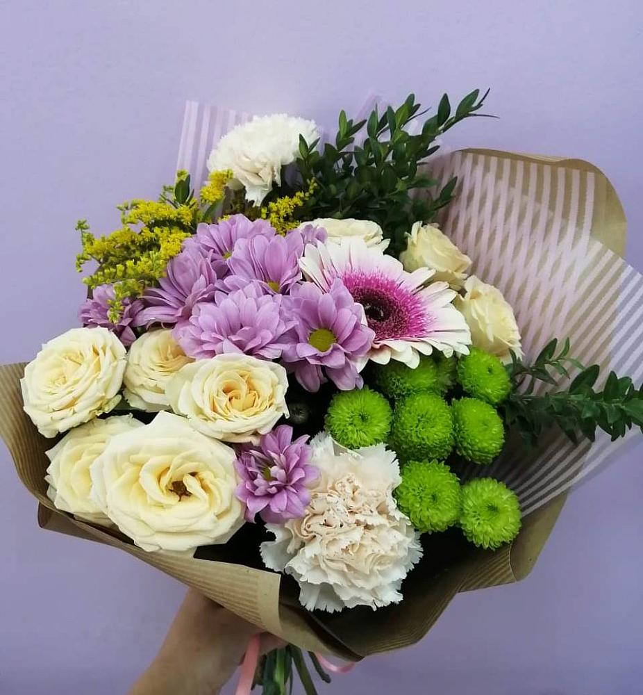 Букет цветов из: Хризантемы, Розы, Гвоздики и Герберы в Арти