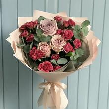 Букет цветов из:  Гвоздики и Розы #REPLACE_PRED# Арти