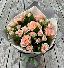 Букет цветов из:  Розы #REPLACE_PRED# Арти