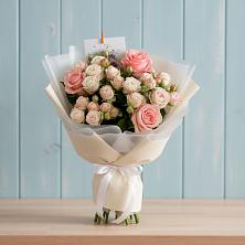 Букет цветов из:  Розы в Арти