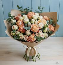 Букет цветов из:  Альстромерии и Розы #REPLACE_PRED# Арти